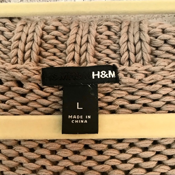 H&M Chunky Knit Sweater Cardigan Size Large - Picture 5 of 10